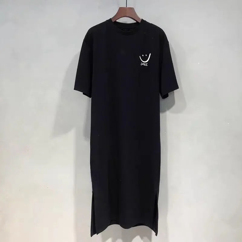 2025 Plus Size Summer Women's Smiley Side-Slit T-Shirt - Casual Loose Fit Dress